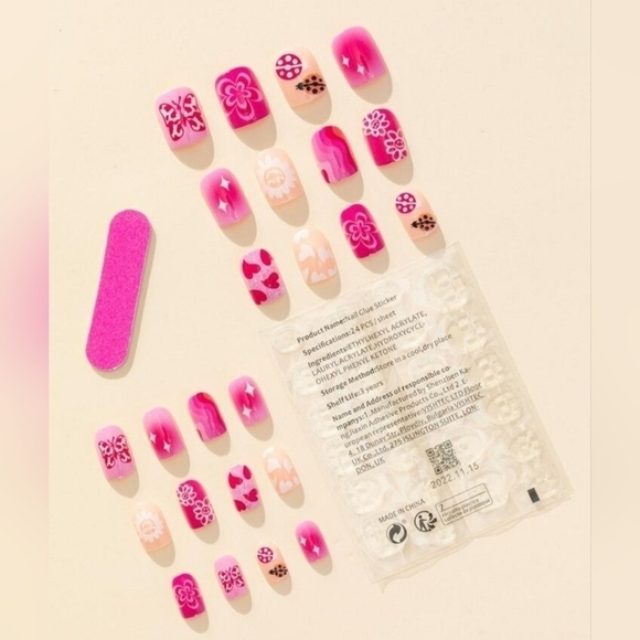 2/$16 Pink Floral Hearts Press On Nails - Picture 4 of 15